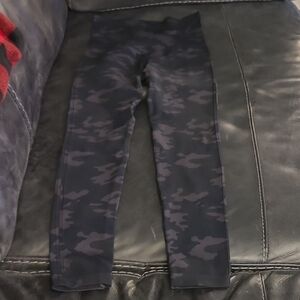 SPANX Black and Gray Camouflage Leggings